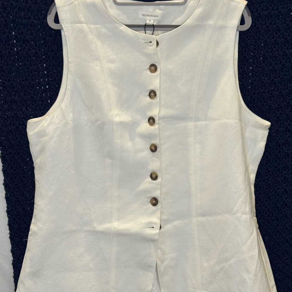 Sleeveless Button Down Top